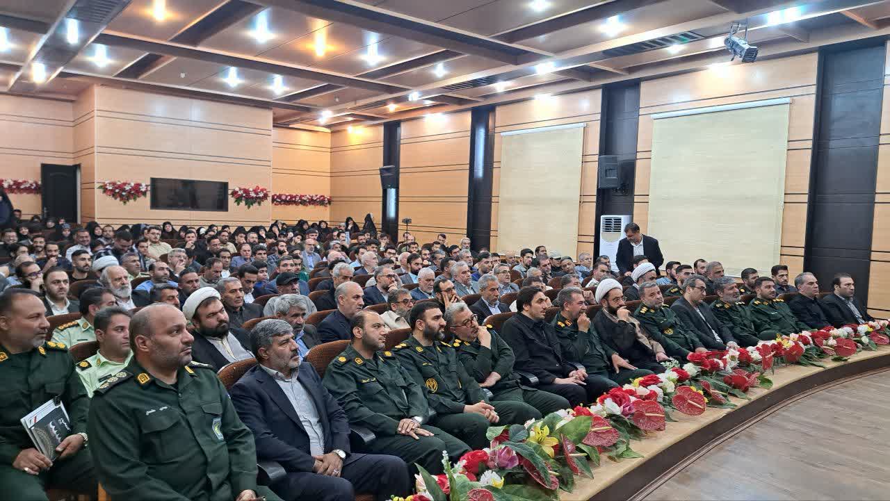 مراسم تکریم و معارفه فرماندهی محترم سپاه ناحیه امام هادی(علیه السلام) شهر اندیشه